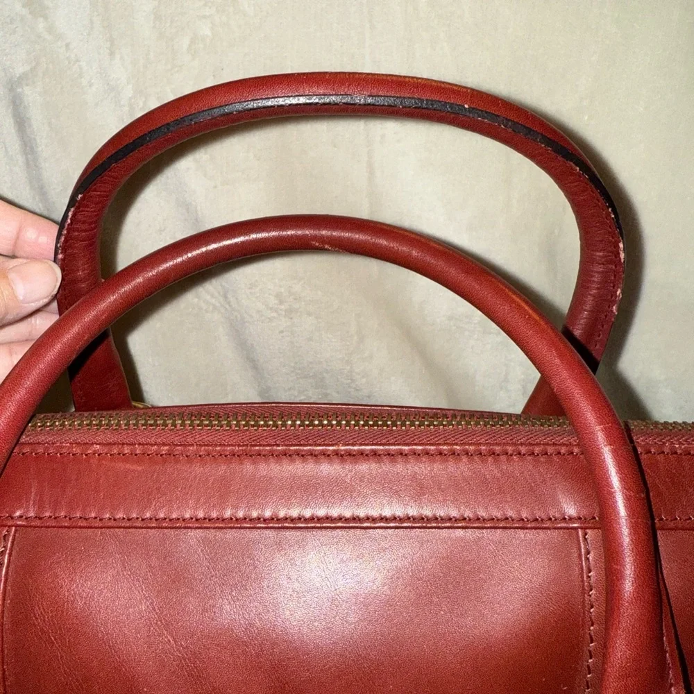 Cartier Elegant Burgundy Leather Handbag COA - Picture 6 of 15